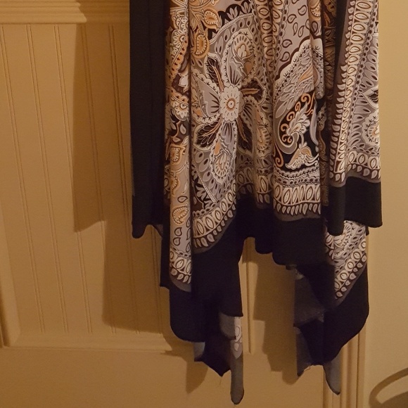 Dress - Picture 4 of 5